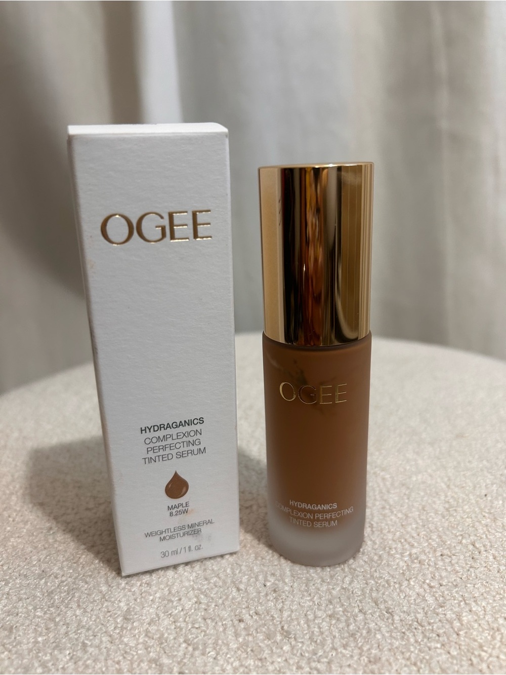 OGEE Hydraganics Complexion Perfecting Tinted Serum – Maple 8.25W